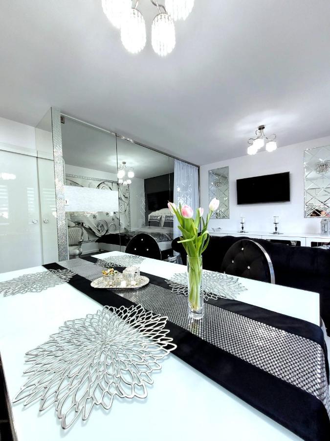 Apartament Glamour Gniezno Eksteriør bilde